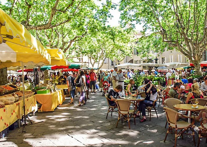 Casa de Férias Awesome In Sernhac